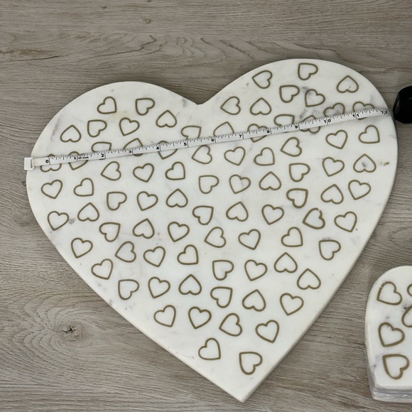 Marble Heart Cheese Board and Coasters Valentines - Picture 3 of 5